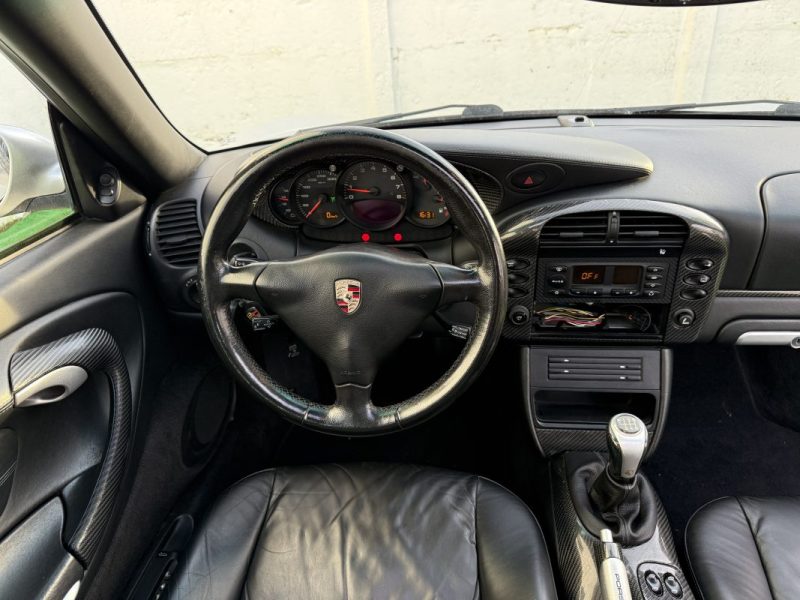 PORSCHE 911 (996) CARRERA 4S 3.6 COUPE 320 CV / TOIT OUVRANT / FULL CUIR 