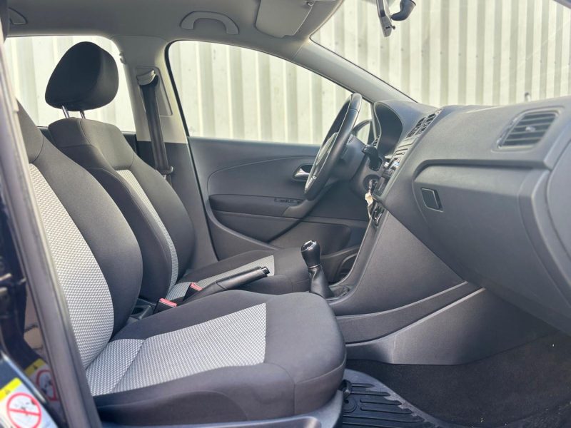 VOLKSWAGEN POLO V 1.2 60CH TRENDLINE 5P 2013