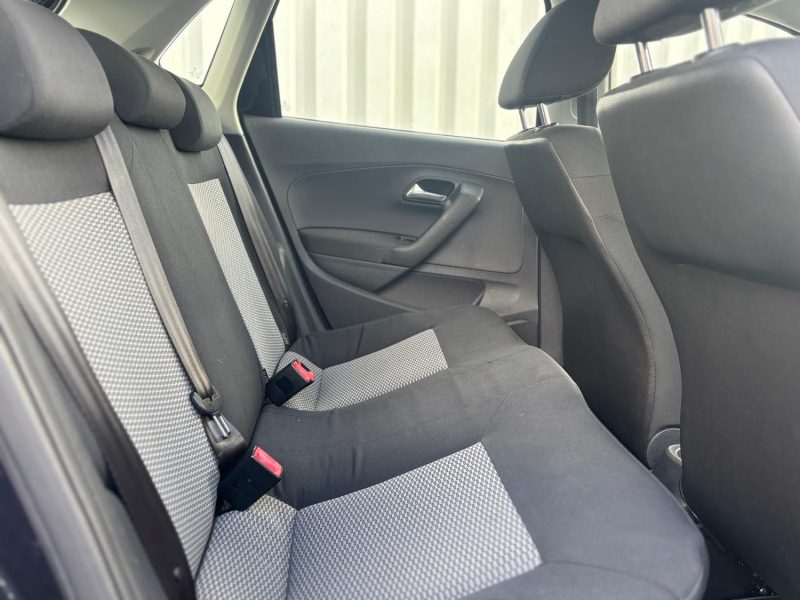 VOLKSWAGEN POLO V 1.2 60CH TRENDLINE 5P 2013