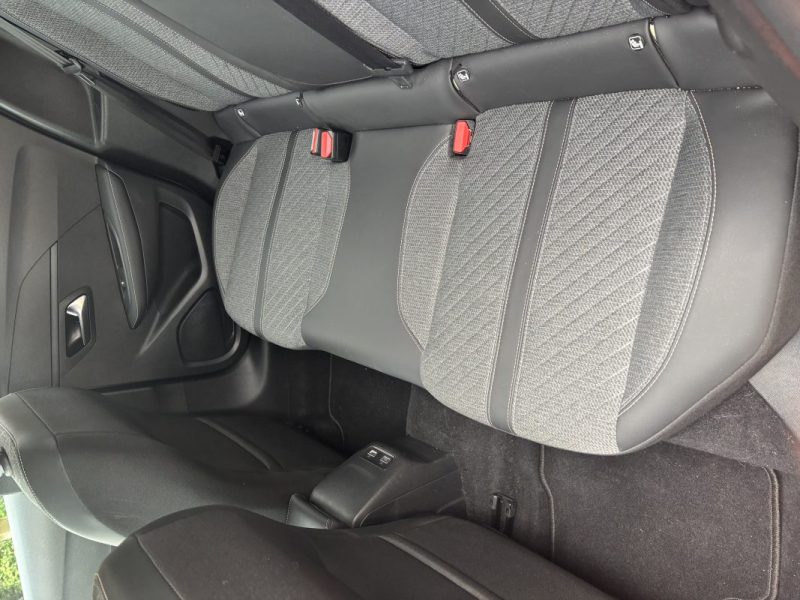 PEUGEOT 208 HYBRID 100 ACTIVE E-DCS 2024