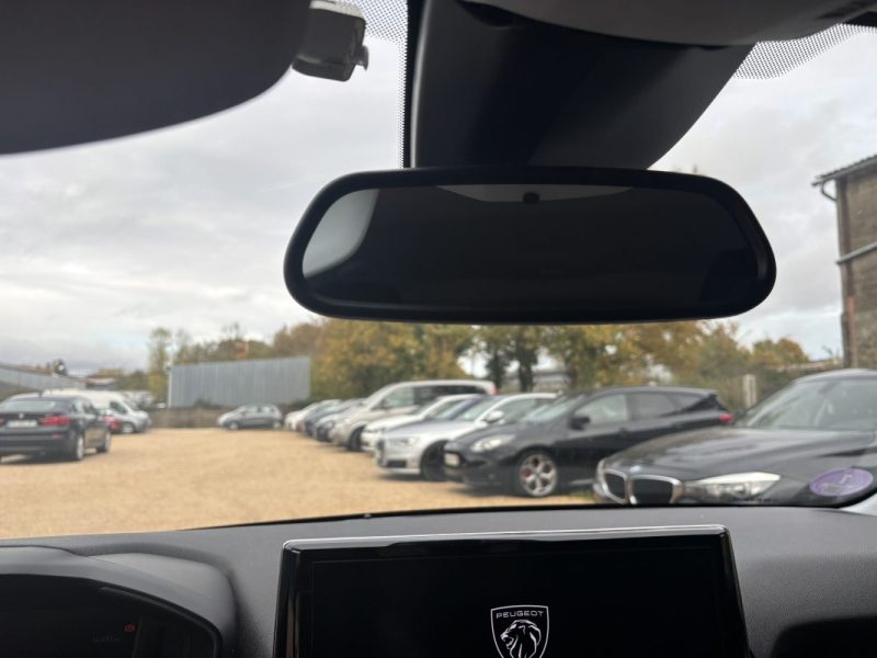 PEUGEOT 208 HYBRID 100 ACTIVE E-DCS 2024