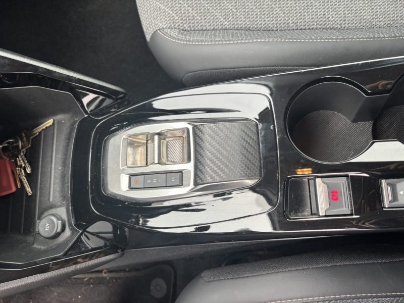 PEUGEOT 208 HYBRID 100 ACTIVE E-DCS 2024
