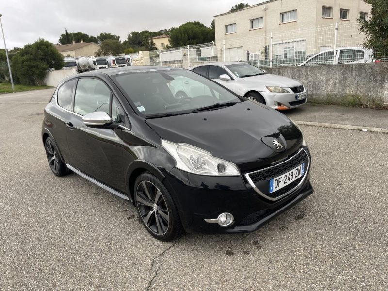 PEUGEOT 208 YX 1.6HDI 115CV TOIT PANO CT OK GARANTIE 
