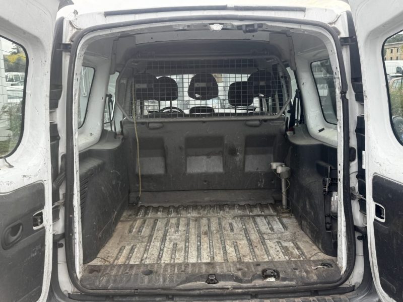 RENAULT KANGOO II 1.5 DCI 85 CONFORT CABINE APPROFONDIE 5 PLACES