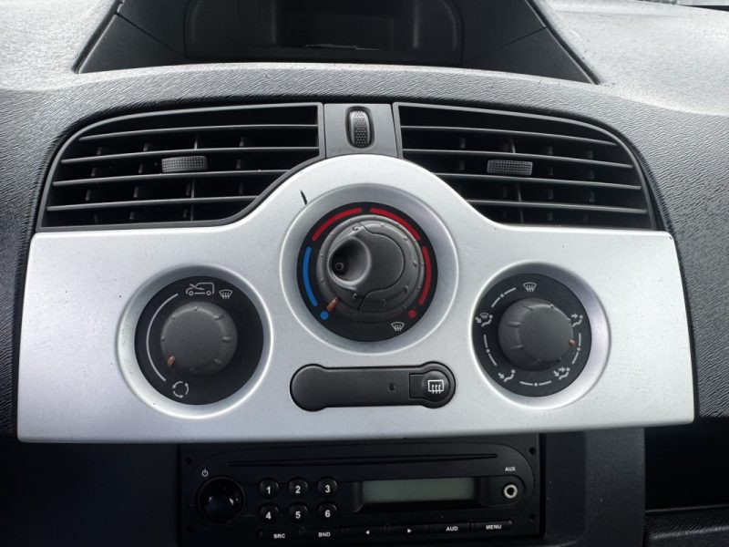 RENAULT KANGOO II 1.5 DCI 85 CONFORT CABINE APPROFONDIE 5 PLACES
