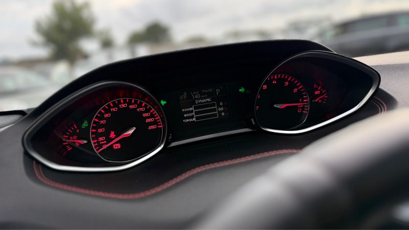 PEUGEOT 308 II 1.2 E THP 130CH GT LINE S&S EAT6 5P 2015