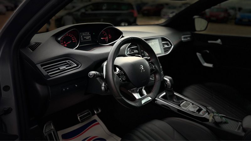 PEUGEOT 308 II 1.2 E THP 130CH GT LINE S&S EAT6 5P 2015