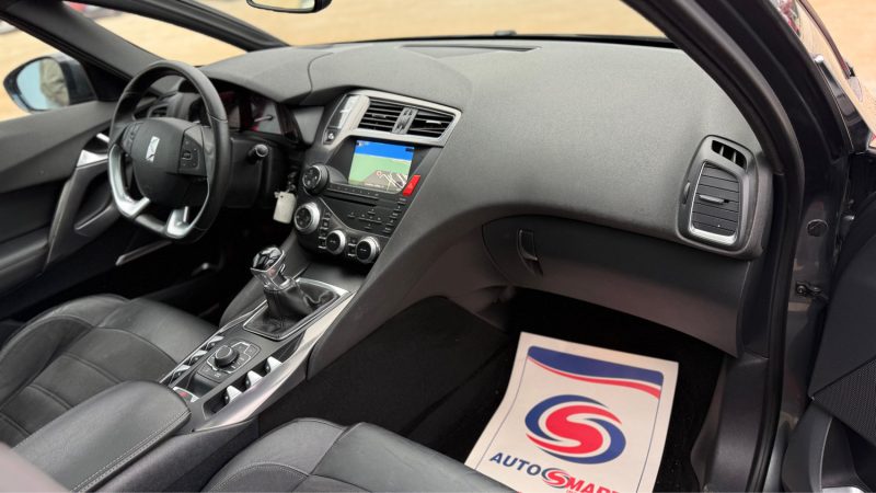 CITROEN DS5 2.0 HDI160 SPORT CHIC 2014