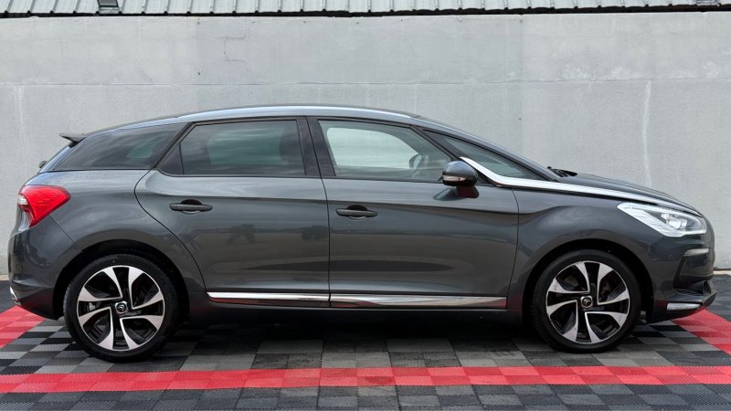 CITROEN DS5 2.0 HDI160 SPORT CHIC 2014