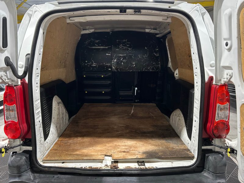 PEUGEOT PARTNER  L1 1.6 HDI 92CH 