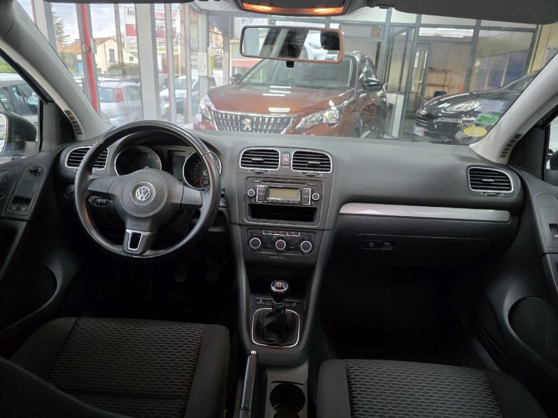 VOLKSWAGEN GOLF 1.6 TDI 105CH BLUEMOTION TECHNOLOGY FAP CONFORTLINE 2011