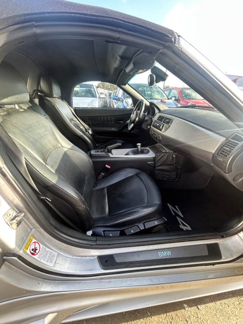 BMW  Z4 3.0I 2003