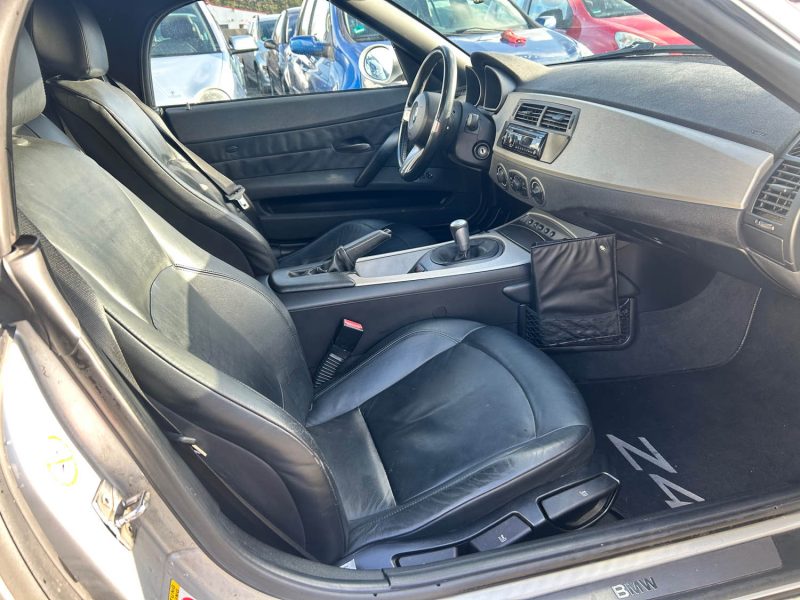 BMW  Z4 3.0I 2003