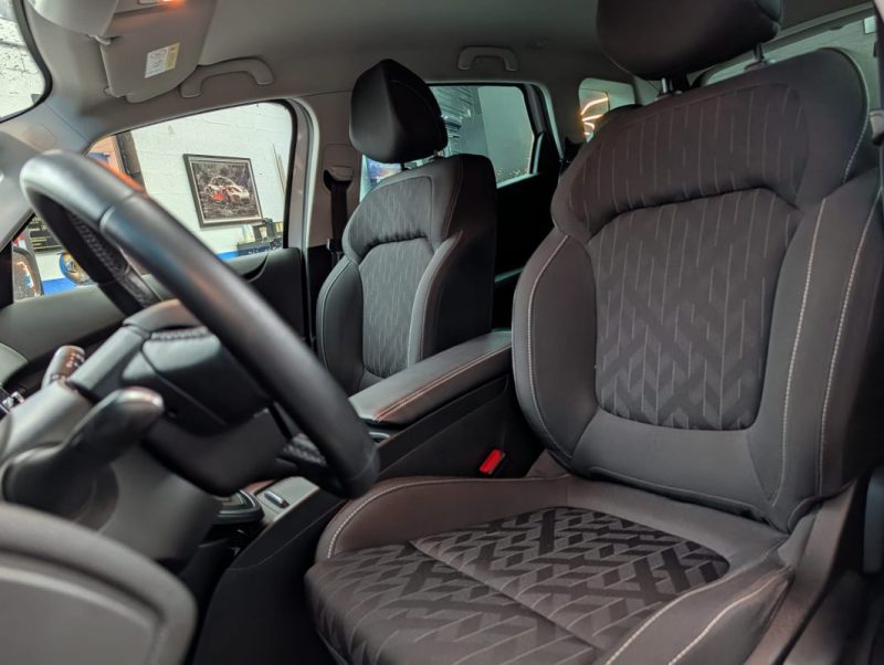 RENAULT SCENIC 1.7 BluedCi 120ch EDC LIMITED