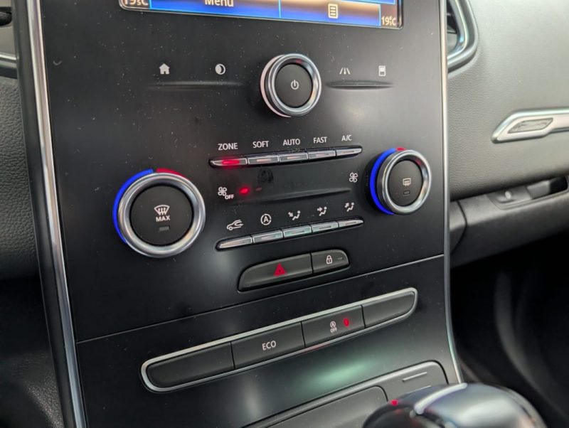 RENAULT SCENIC 1.7 BluedCi 120ch EDC LIMITED