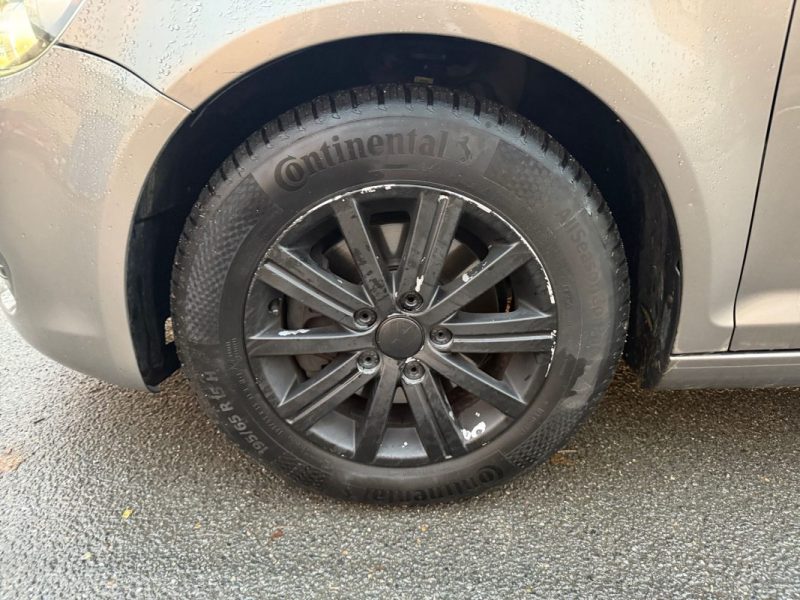 VOLKSWAGEN GOLF PLUS 1.6 TDI 105 FAP BlueMotion Confortline DSG7 - Entretien Volkswagen complet