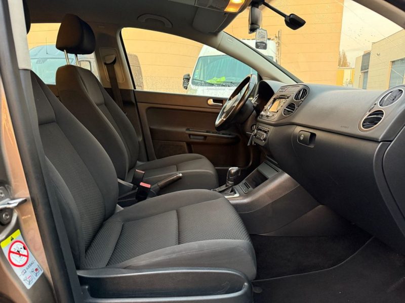 VOLKSWAGEN GOLF PLUS 1.6 TDI 105 FAP BlueMotion Confortline DSG7 - Entretien Volkswagen complet