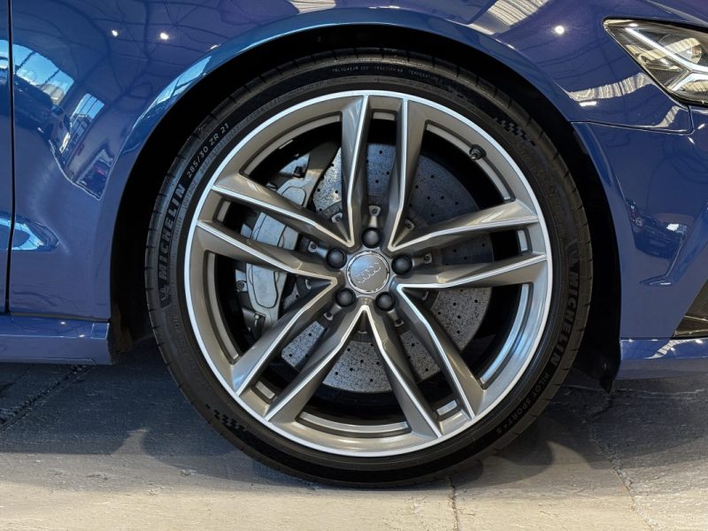 Audi RS6 4.0 V8 TFSI 605ch Performance Quattro - Pack Carbone - Freinage céramique - Toit Ouvrant