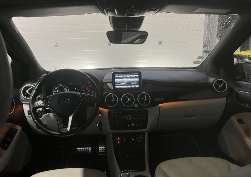 MERCEDES CLASSE B 180 CDI PACK AMG TOIT OUVRANT 