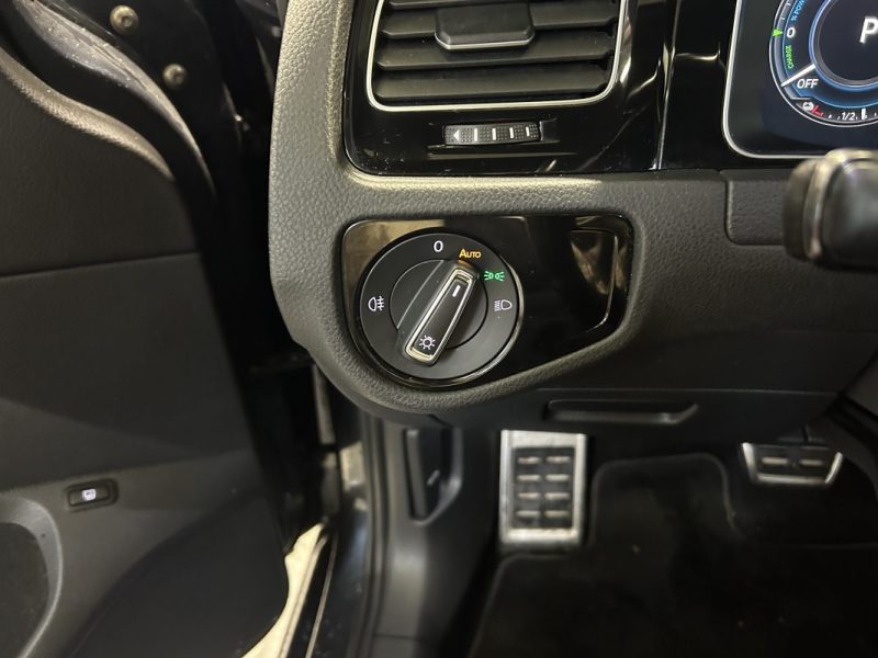 VOLKSWAGEN GOLF7 GTE 1.4 TSI 204CH HYBRIDE RECHARGEABLE GTE DSG6