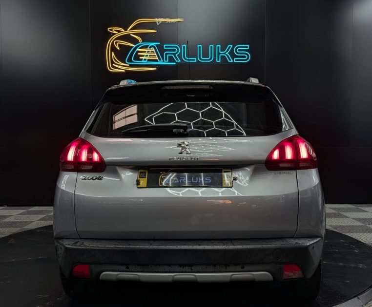 PEUGEOT 2008 1.5 BlueHDi 100 ch Allure