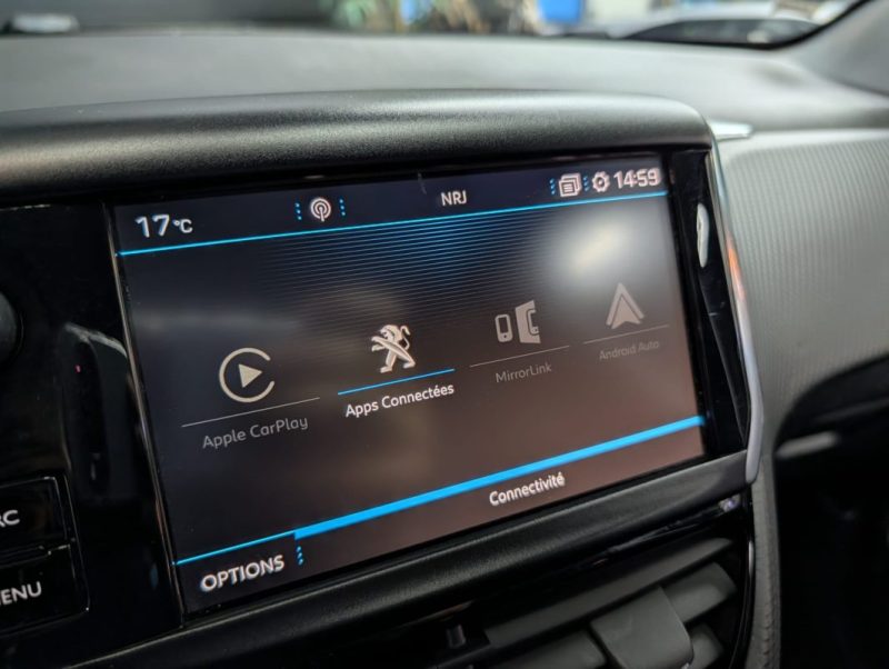 PEUGEOT 2008 1.5 BlueHDi 100 ch Allure