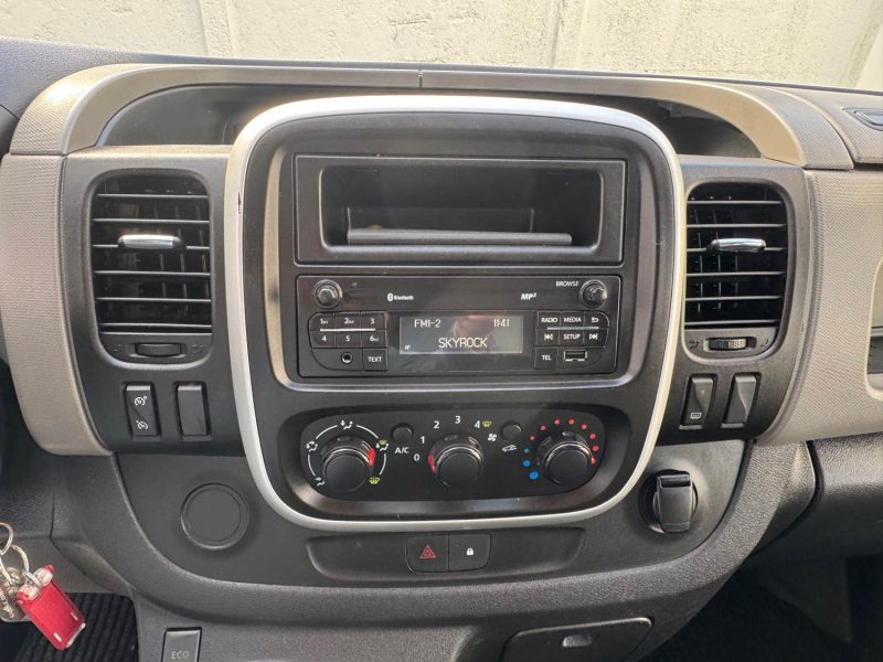 RENAULT TRAFIC 3 COURT 1.6 DCI 95 CH  - 16V TURBO L1H1  