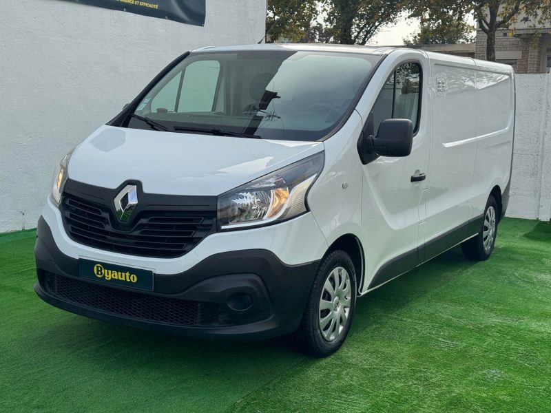 RENAULT TRAFIC 3 COURT 1.6 DCI 95 CH  - 16V TURBO L1H1  