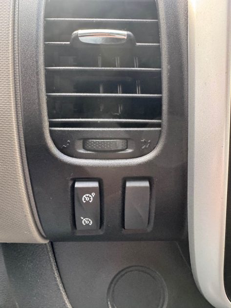 RENAULT TRAFIC 3 COURT 1.6 DCI 95 CH  - 16V TURBO L1H1  