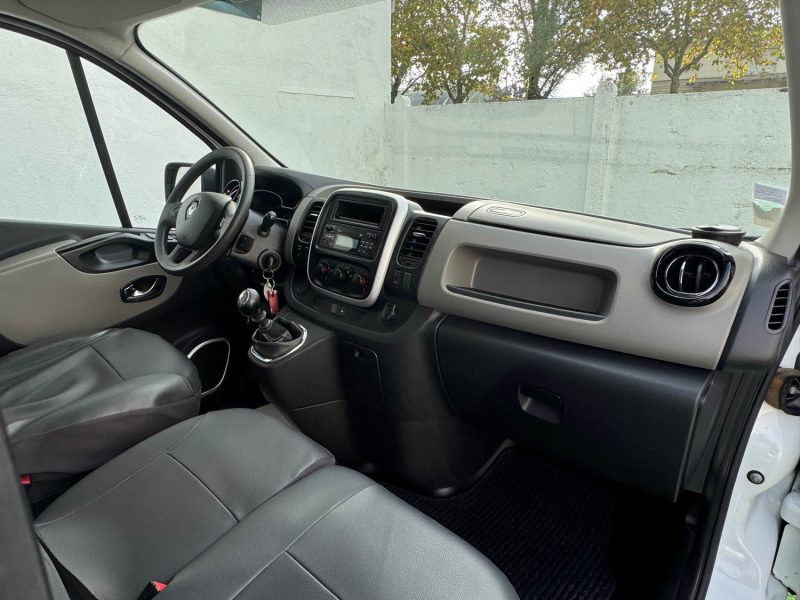 RENAULT TRAFIC 3 COURT 1.6 DCI 95 CH  - 16V TURBO L1H1  