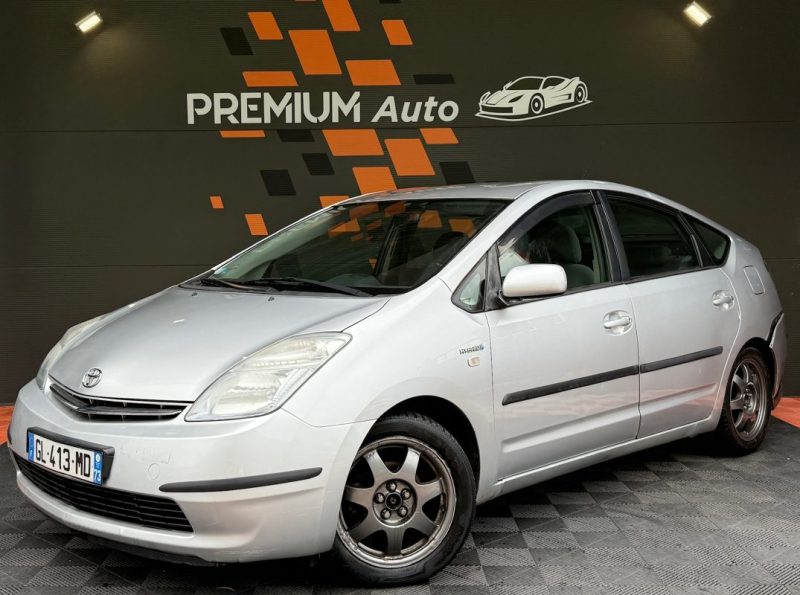TOYOTA PRIUS Hybride 100 Cv H Boite Automatique Entretien Toyota Savoie 