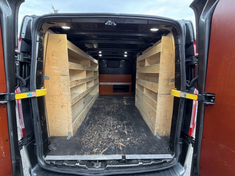 FORD T.CUSTOM 300 L2H1 2.0 ECOBLUE 170 S&S LIMITED SPORT BVA6 2018