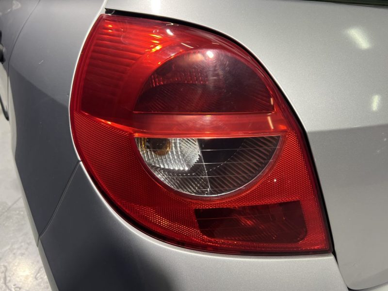 RENAULT CLIO 3 DYNAMIQUE 1.4 16V 98CH 2005