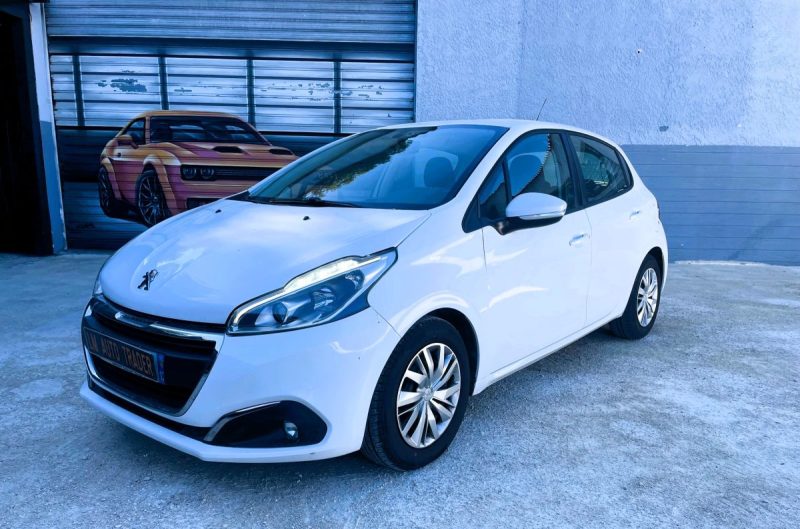 PEUGEOT 208 1.5 BLUE HDI ACTIVE BUSINESS  RÉVISÉE GARANTIE 