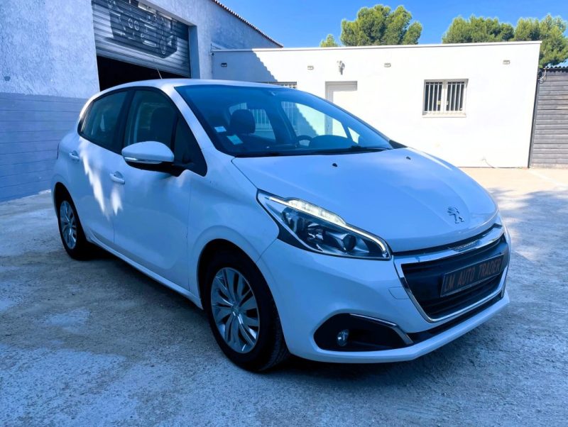 PEUGEOT 208 1.5 BLUE HDI ACTIVE BUSINESS  RÉVISÉE GARANTIE 