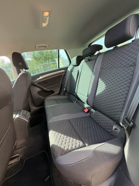 VOLKSWAGEN GOLF CONNECT TSI 115 