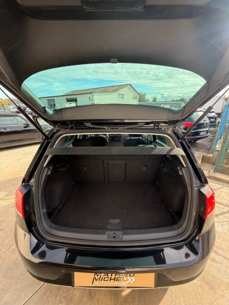 VOLKSWAGEN GOLF CONNECT TSI 115 