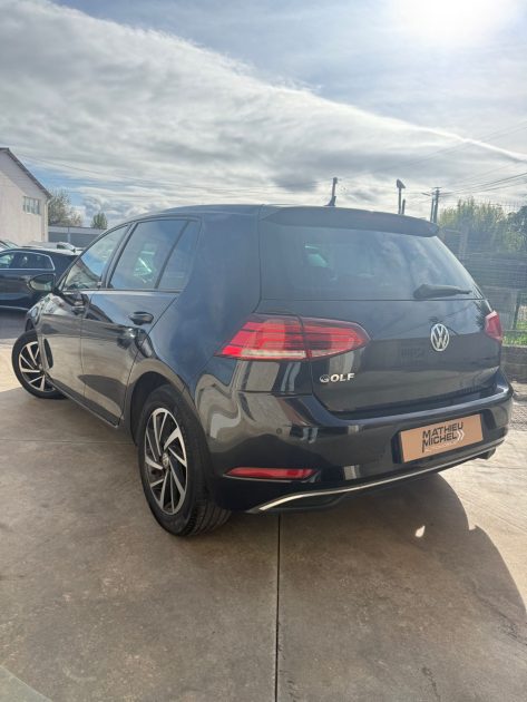 VOLKSWAGEN GOLF CONNECT TSI 115 