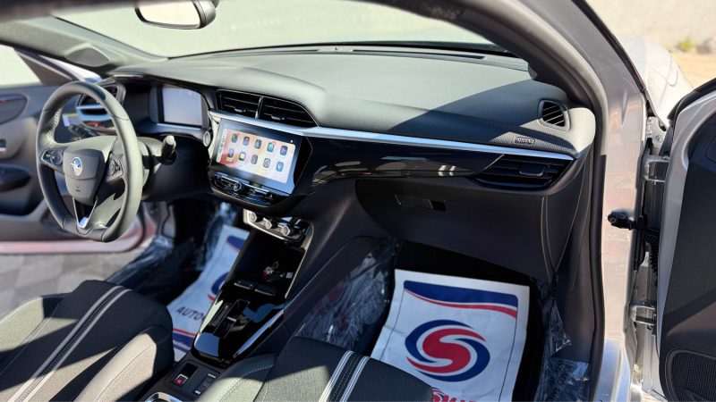 OPEL  CORSA GS LINE 1.2 131 CV BVA8   GARENTIE CONSTRUCTEUR OPEL EUROPE 