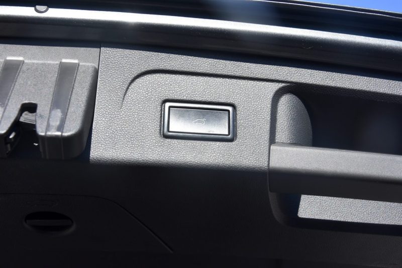 VOLKSWAGEN TOURAN 1.4 TSI 150CH BLUEM MOVE DSG7 7 PLACES + OPTIONS 2017