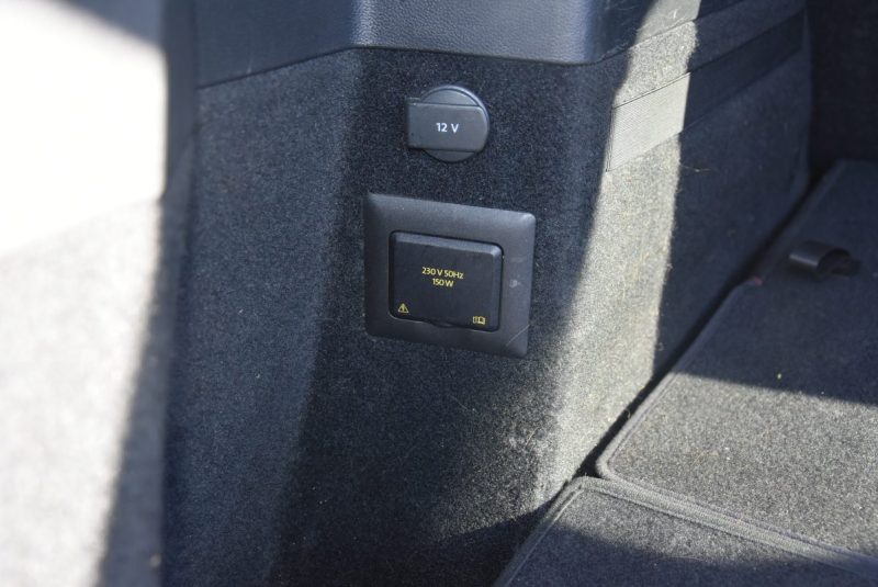 VOLKSWAGEN TOURAN 1.4 TSI 150CH BLUEM MOVE DSG7 7 PLACES + OPTIONS 2017