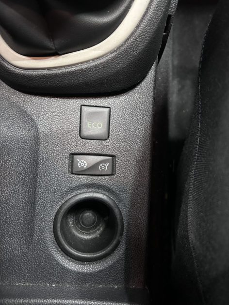 RENAULT CAPTUR 1.5 DCI 90CH ENERGY INTENS EURO6C 2018