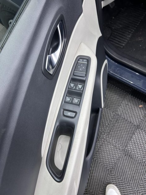 RENAULT CAPTUR 1.5 DCI 90CH ENERGY INTENS EURO6C 2018