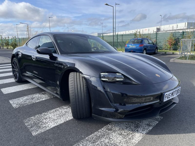 Porsche Taycan 4S 94 kWh Performance Plus • 571 ch • 2022