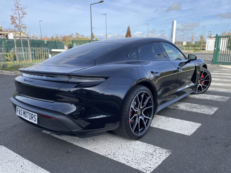 Porsche Taycan 4S 94 kWh Performance Plus • 571 ch • 2022