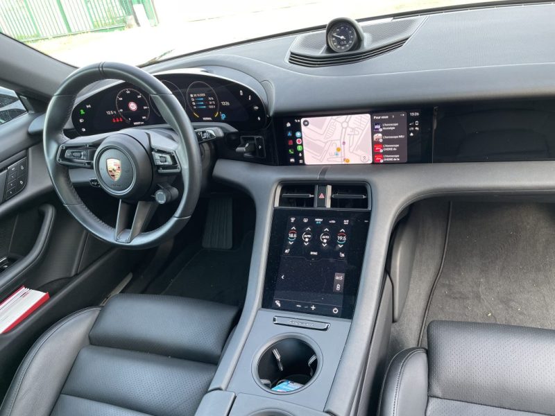 Porsche Taycan 4S 94 kWh Performance Plus • 571 ch • 2022