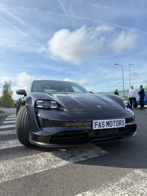 Porsche Taycan 4S 94 kWh Performance Plus • 571 ch • 2022