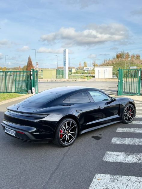Porsche Taycan 4S 94 kWh Performance Plus • 571 ch • 2022