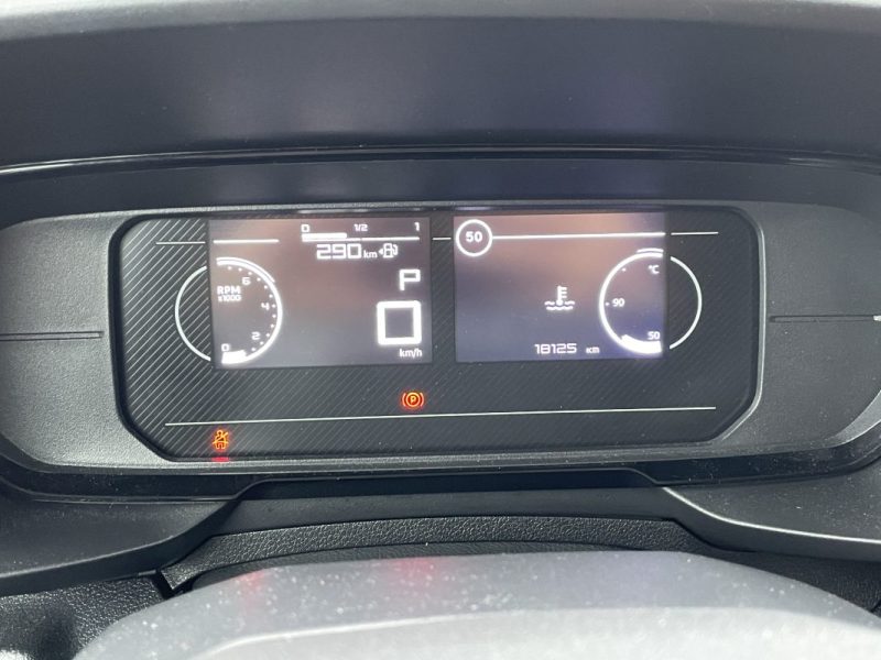 TOYOTA PROACE 3  TOYOTA PROACE CITY (2) FOURGON MEDIUM 1.5 130 D-4D BVA8 DYNAMIC 2025