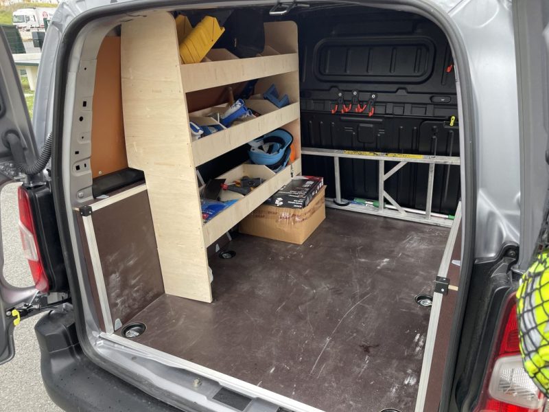 TOYOTA PROACE 3  TOYOTA PROACE CITY (2) FOURGON MEDIUM 1.5 130 D-4D BVA8 DYNAMIC 2025